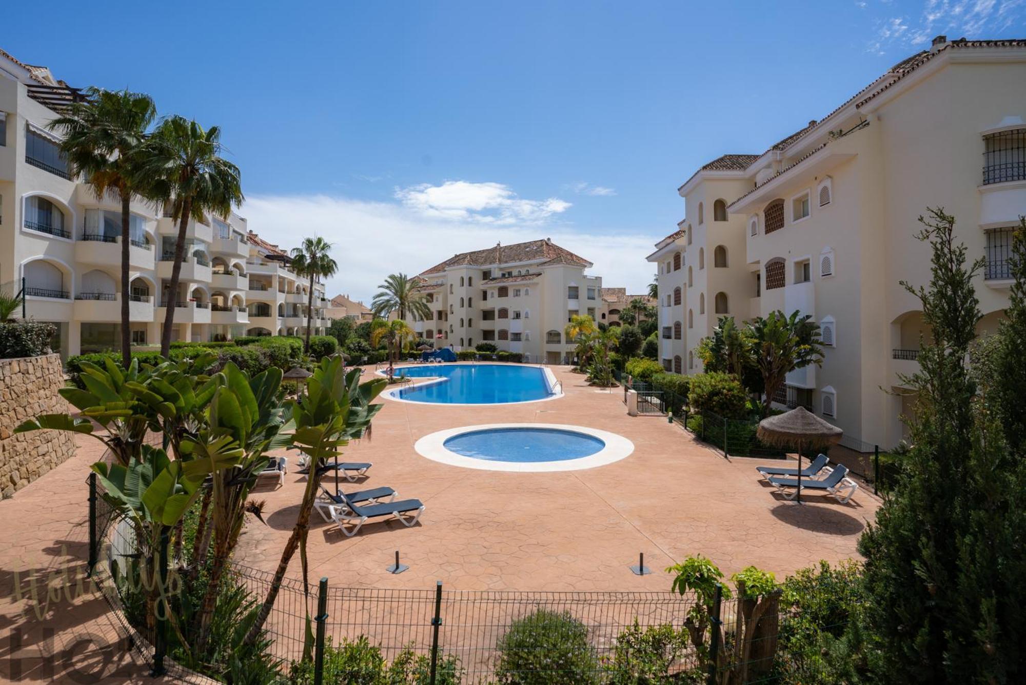 Hacienda Playa Elviria 300 M Playa,Jardin , 2 Hab ,Marbella Apartment Exterior photo