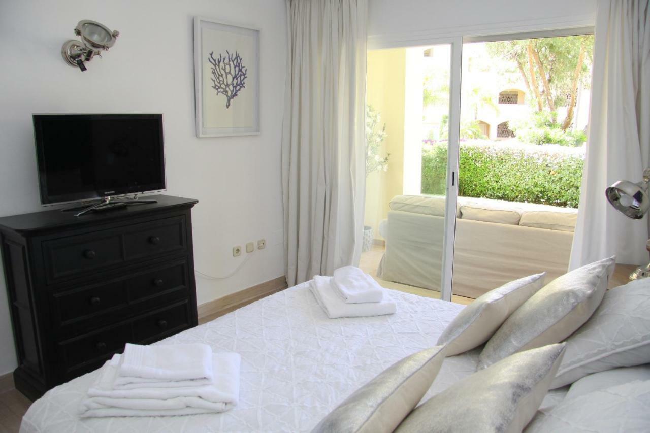 Hacienda Playa Elviria 300 M Playa,Jardin , 2 Hab ,Marbella Apartment Exterior photo