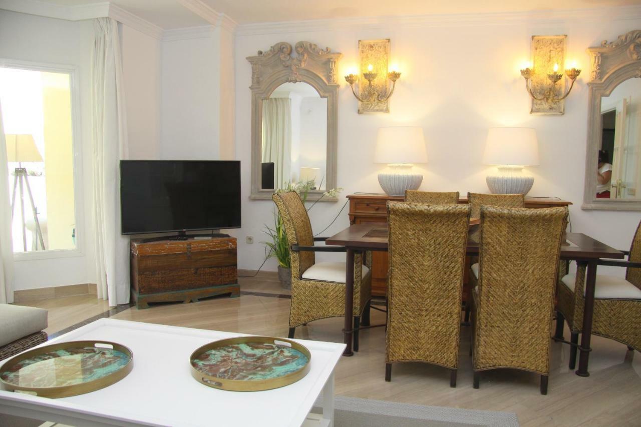 Hacienda Playa Elviria 300 M Playa,Jardin , 2 Hab ,Marbella Apartment Exterior photo